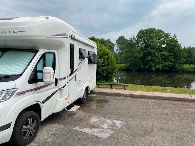 Campervan parking on the Cambrian Way