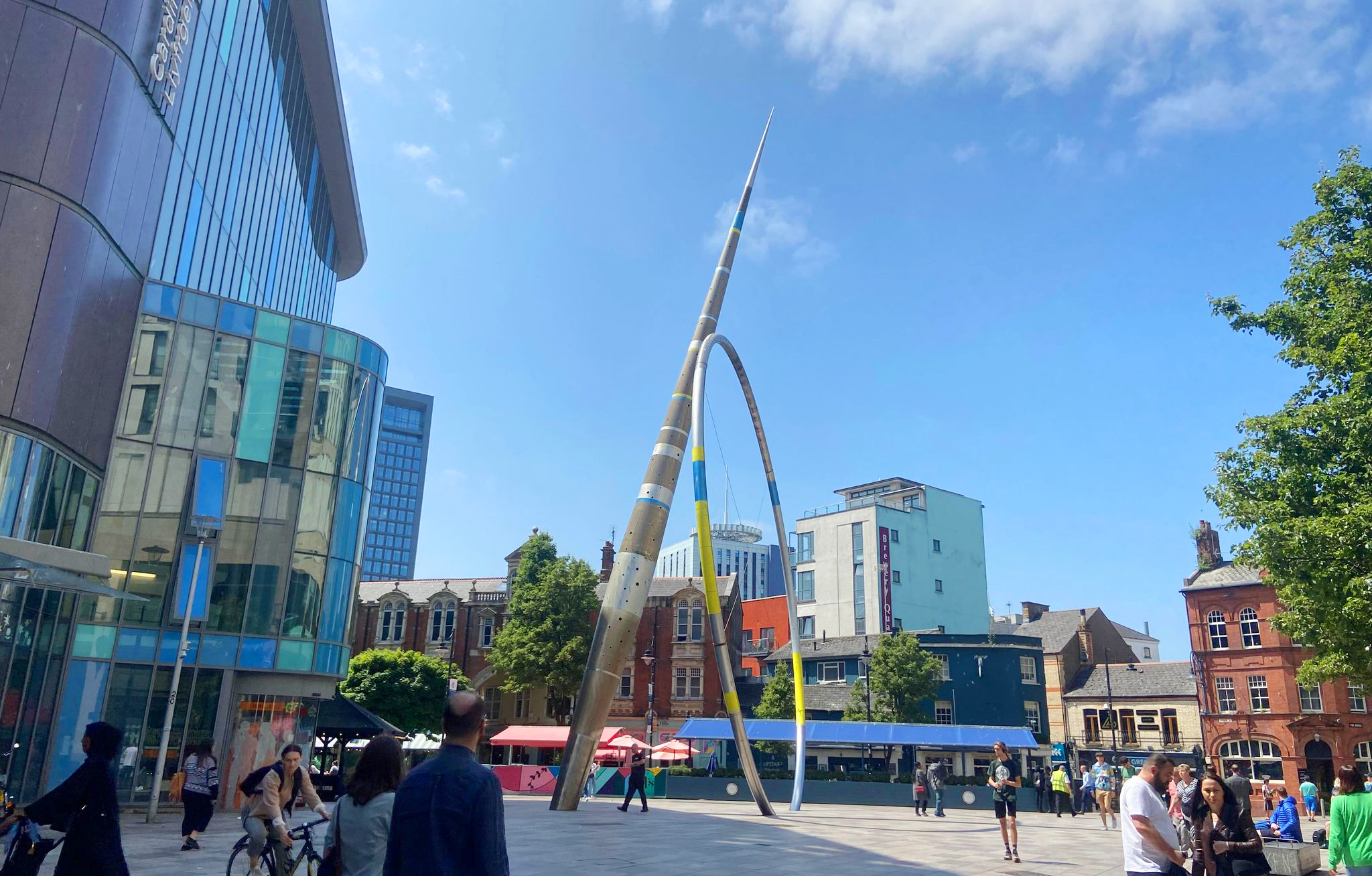 Bustling Cardiff start of the Cambrian Way Drive